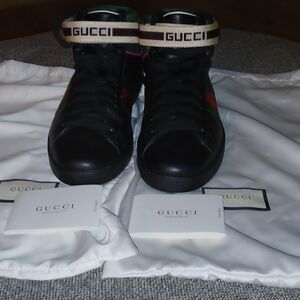 Gucci shoes size 10 mens
